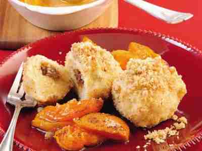 Nougatknödel mit Aprikosenröster