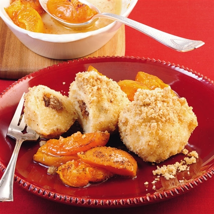 Nougatknödel mit Aprikosenröster