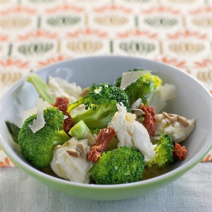 Brokkolisalat »Caprese«