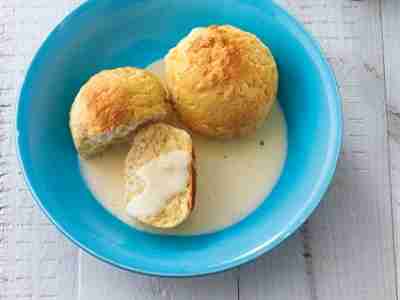 Rohrnudeln mit Vanillesauce