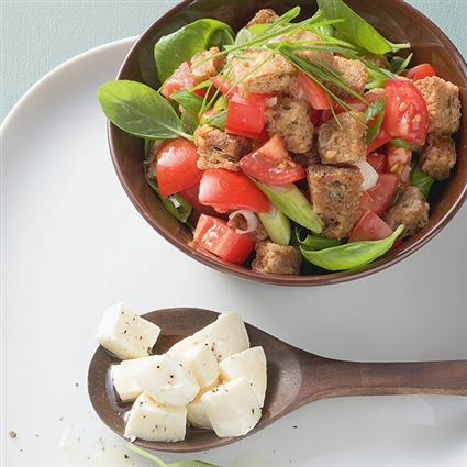 Tomaten-Brot-Salat