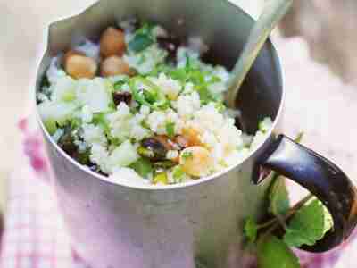 Bulgur-Kichererbsen-Salat mit Kräutern
