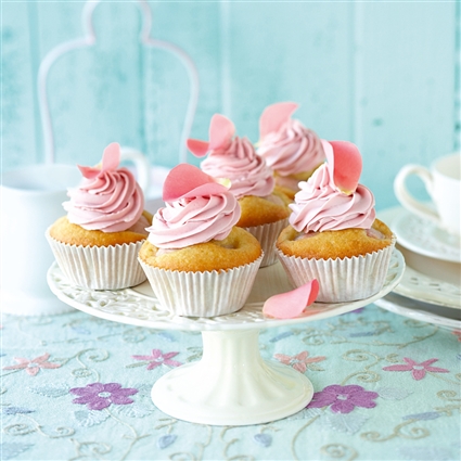Rosen-Litschi-Cupcakes