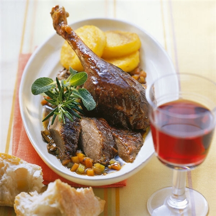 Geschmorte Rotwein-Gans