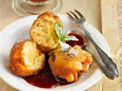 Apfel-Hefeteig-Krapfen