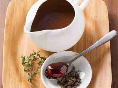 Rotwein-Wildsauce