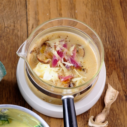 Steinpilz-Käse-Sauce