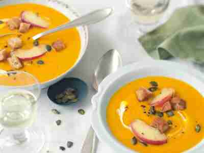 Kürbis-Apfel-Suppe