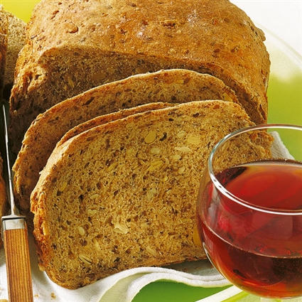 Schrot- und Kornbrot – Rezept für den Brotbackautomat