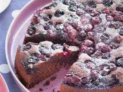 Schoko-Beeren-Kuchen