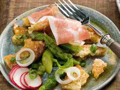 Schüttelbrotsalat