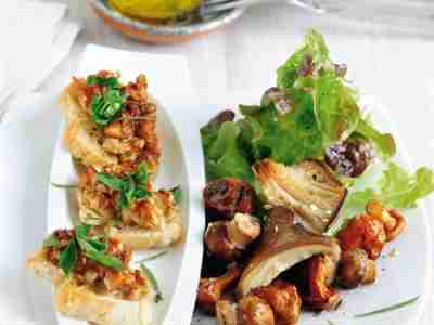 Pilzsalat mit Walnuss-Crostini