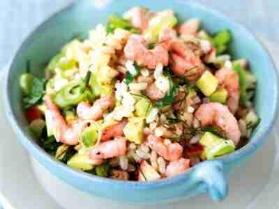 Reis-Krabben-Salat mit Avocado