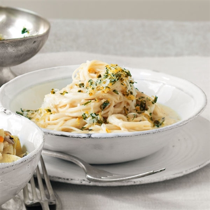 Zitronen-Mascarpone-Sauce mit Pistazien-Gremolata