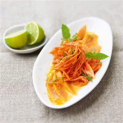 Scharfer Möhren-Papaya-Salat
