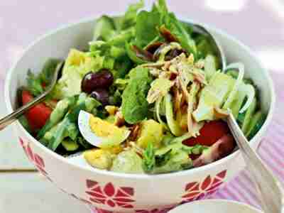 Nizza-Salat mit Artischockenherzen