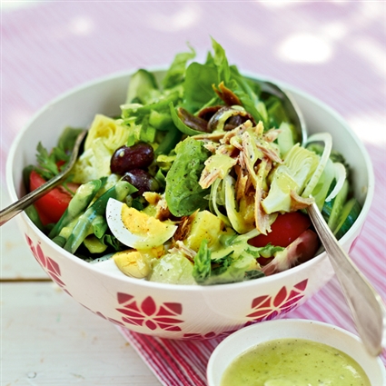 Nizza-Salat mit Artischockenherzen
