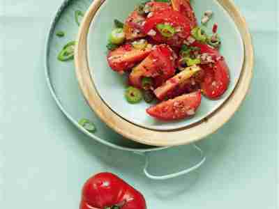 Tomatensalat mit Chilis