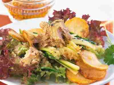 Bratkartoffeln mit Zucchini-Thunfisch-Salat