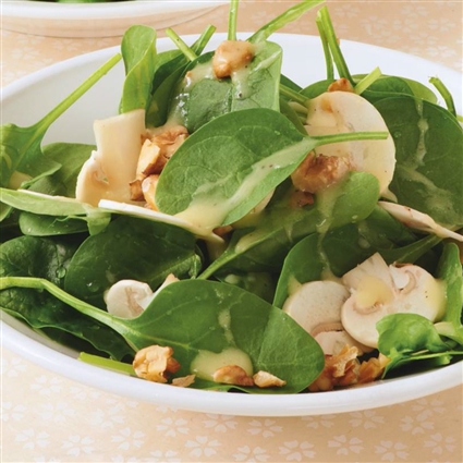 Spinatsalat mit Kartoffeldressing