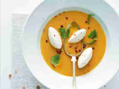 Kürbis-Kokos-Suppe