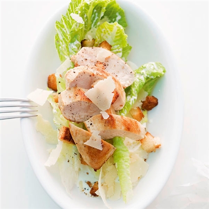 Caesar'S Salat mit Hähnchenbrustfilet