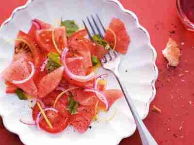Tomaten-Grapefruit-Salat mit Zitronen-Vanille-Dressing