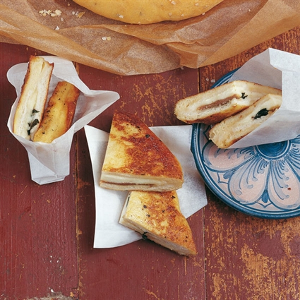 Ausgebackene Mozzarella-Brote