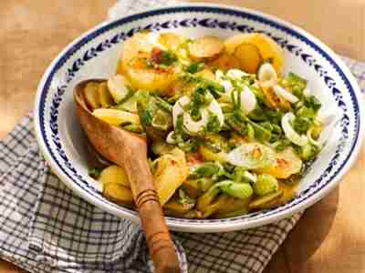 Frühlingszwiebel-Kartoffel-Salat