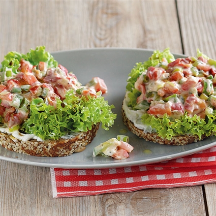 Eiweiß-Abendbrot mit Paprika-Tatar