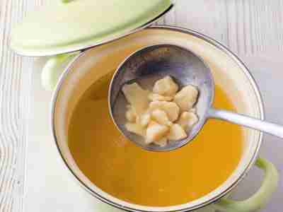 Zupfnudelsuppe