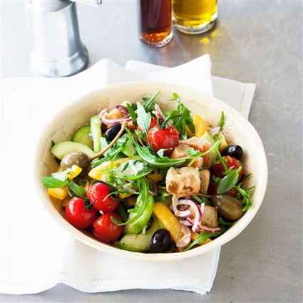 Italienischer Brotsalat