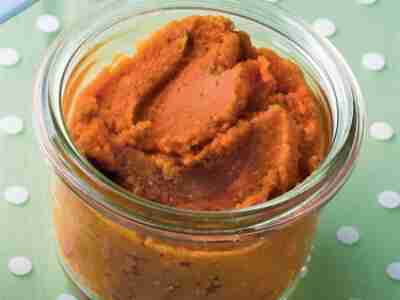 Rote-Linsen-Paste