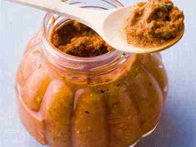 Tomatensalsa mit Cashewkernen