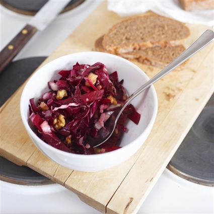 Rote-Bete-Radicchio-Salat