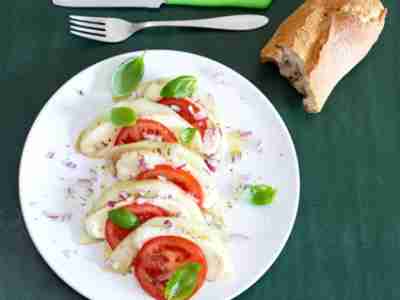 Tomaten-Melonen-Caprese