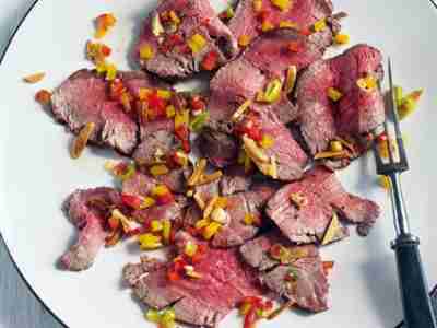 Roastbeef mit Paprika-Salsa