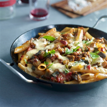 Penne-Auberginen-Auflauf