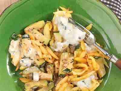 Zucchini-Käse-Spätzle