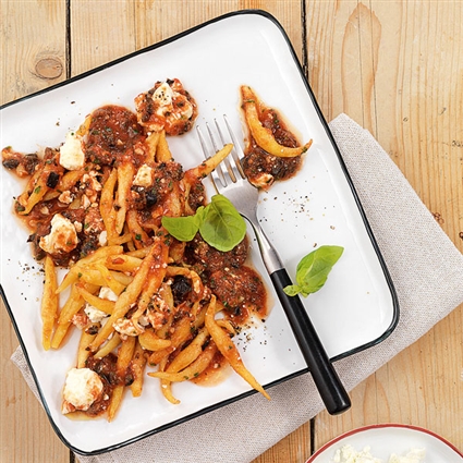 Schupfnudeln mit Tomatenschafskäse