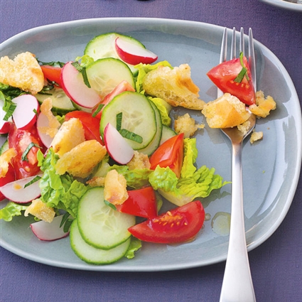 Orientalischer Brotsalat