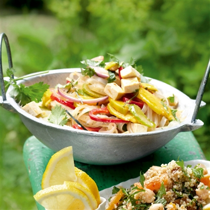 Glasnudelsalat mit Tofu