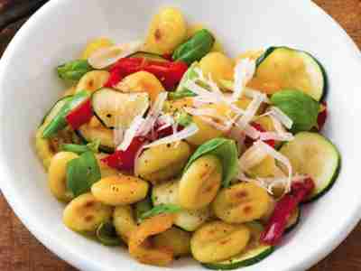 Gnocchi-Gemüse-Salat
