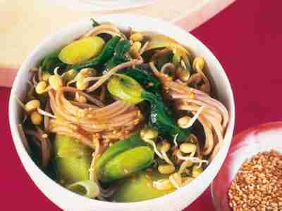 Soba-Nudelsalat