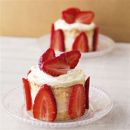 Mascarponetörtchen mit Erdbeeren