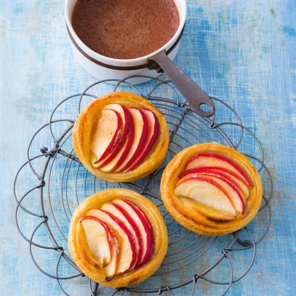 Apfeltartelettes mit Mokka-Sabayon