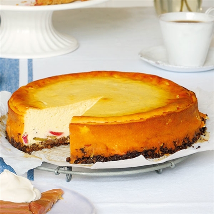 Käsekuchen mit Pumpernickel-Boden