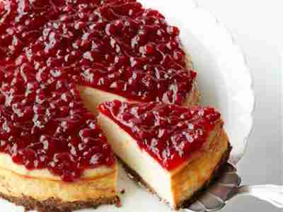Kartoffel-Cheesecake mit Preiselbeeren