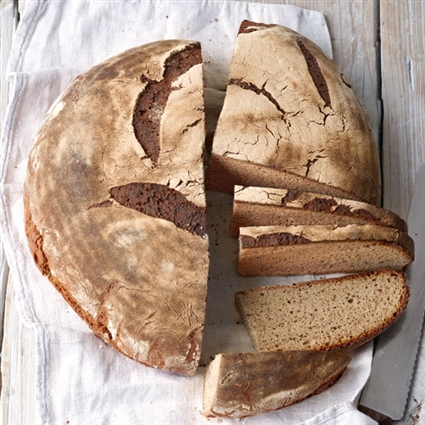 Krustenbrot mit Koriander und Kümmel