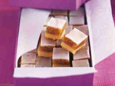 Walnuss-Marzipan-Würfel